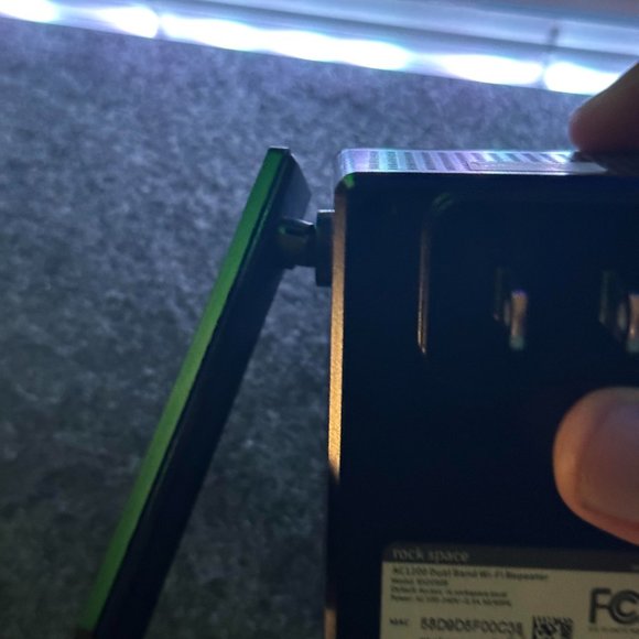 Rockspace Wireless Signal Booster up to 1600sq.ft, 2.4 & 5GHz Dual Band Amplifie - Picture 4 of 4